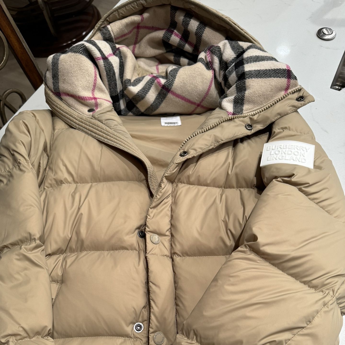 Burberry Puffer Goose Removable Sleeves