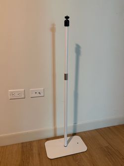 Universal Projector Stand