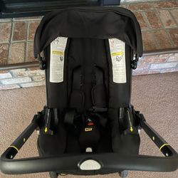 Midnight Edition Doona Stroller 