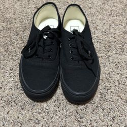 Black Vans Shoe 