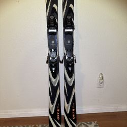 Salomon QST 94 Skis
