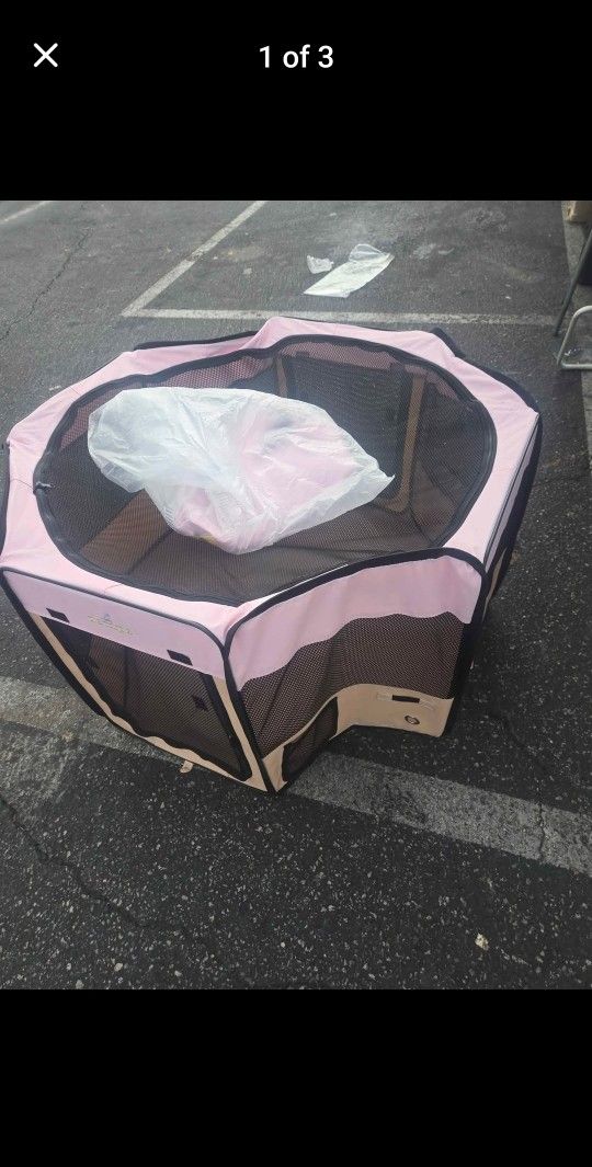 Pet Play Yard Foldable New $25