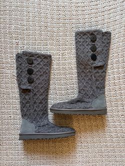 Ugg womens boots size 7