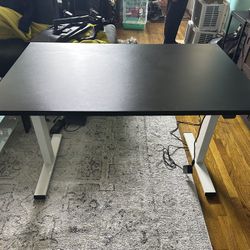 Flexispot desk 48 x 30”