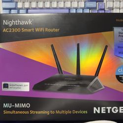 Nighthawk Router AC2300