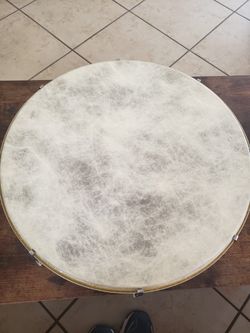 19" Irish Drum With Case