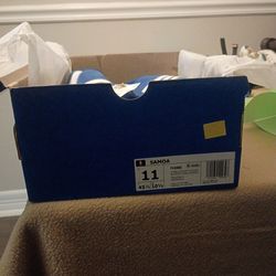 Adidas Samoa Men size 11 Brand New with box