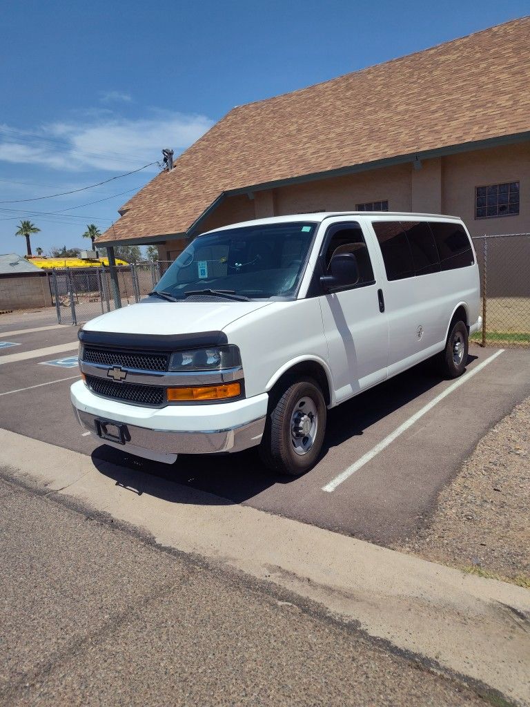 Chevy Express 3500