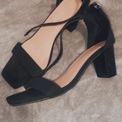 Black heels / Black Heel boots 