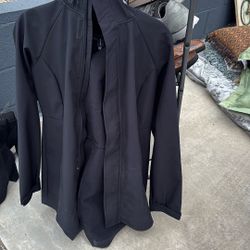 women’s sz small jacket 