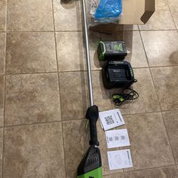 Greenworks Pro 60-volt max 8-in Handheld Battery Lawn Edger