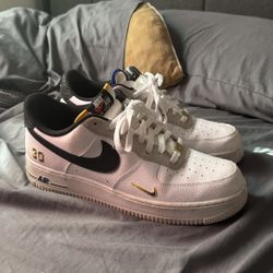 Ken Griffey Jr. and Sr. Air Force 1