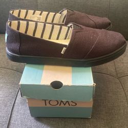 Tom’s Shoes - Women’s 