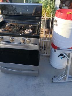 Stove for sale 300 obo