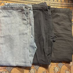 Boys 3 set of jeans size 7