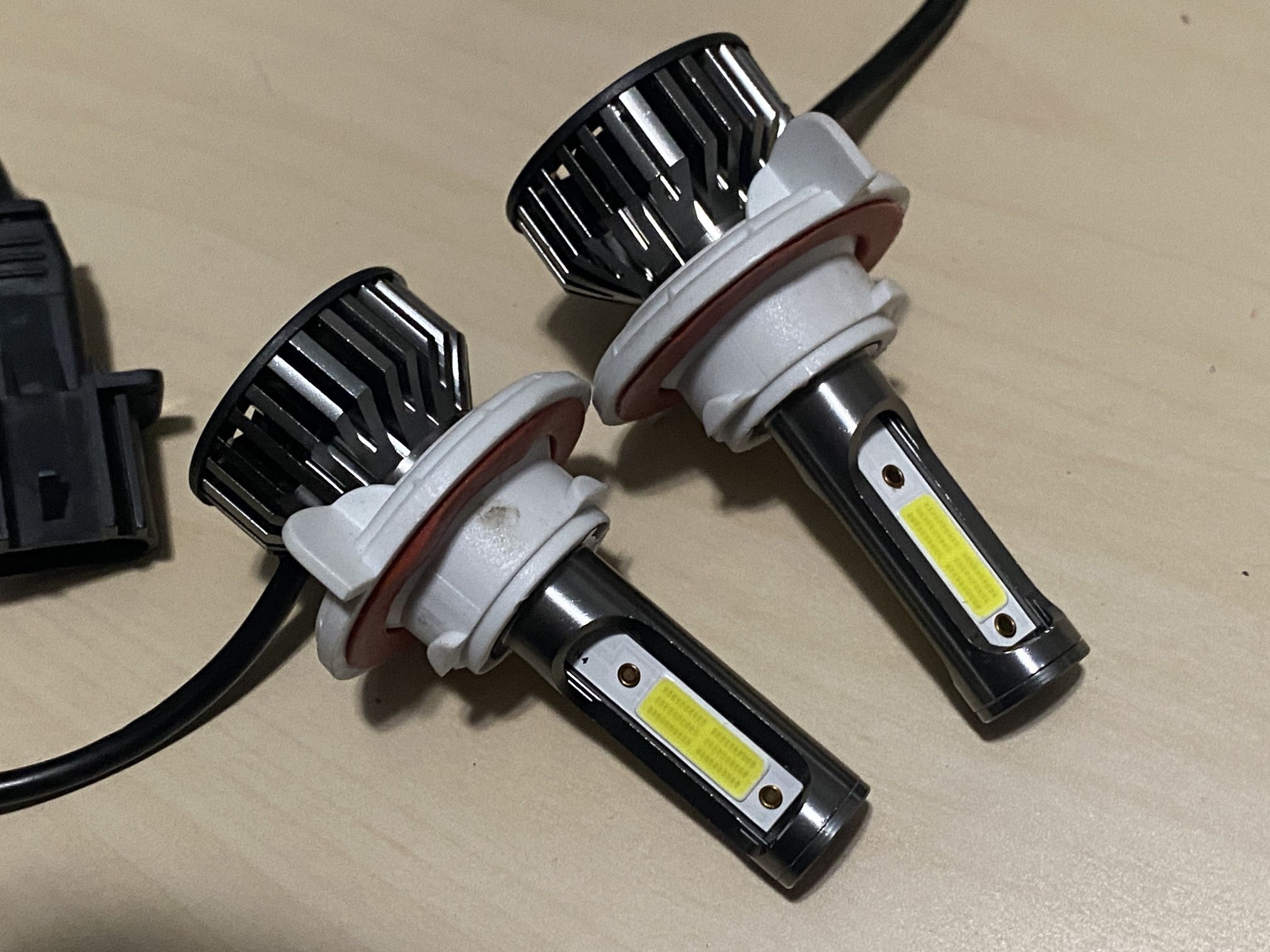 H13 9008 6K BRIGHT WHITE LED LIGHTS $35
