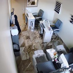 Oportunidad De Empleo. Barbero, Estila Y Manicurista  