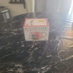 Pluto Tea Pot With Infuser