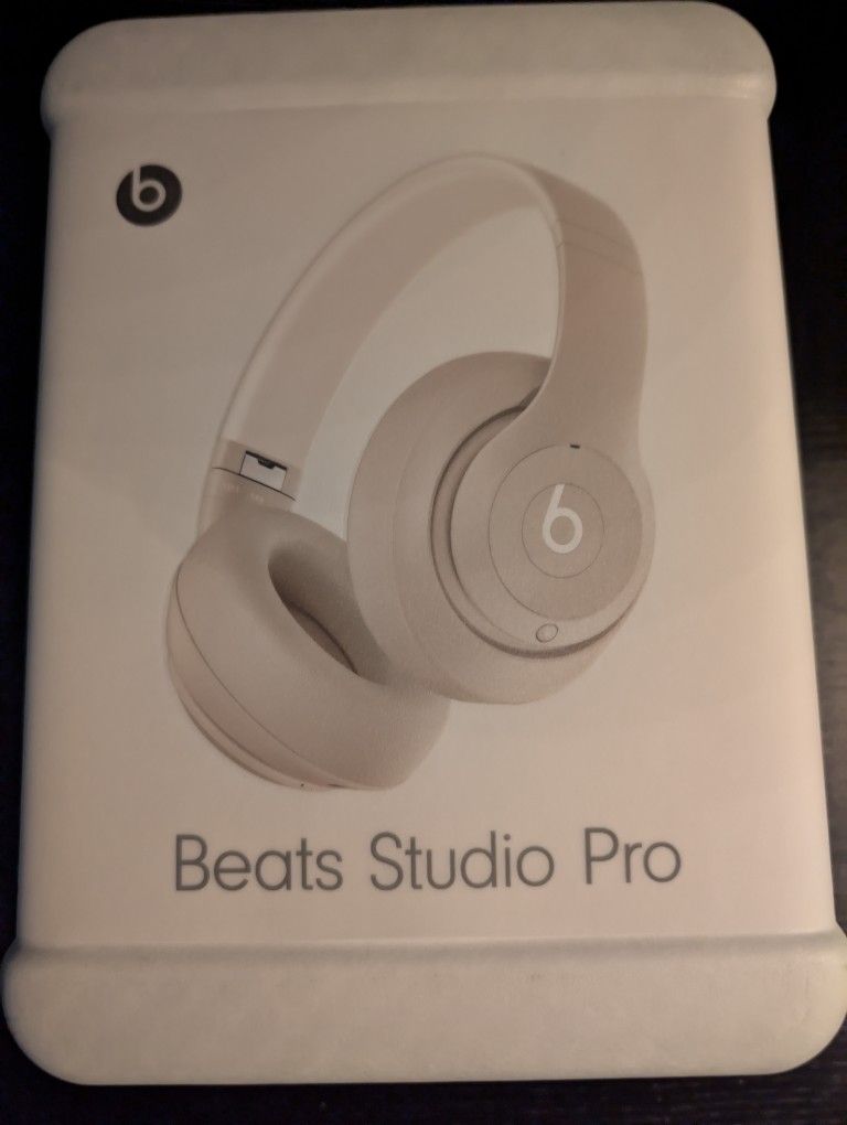 Beats Studio Pro