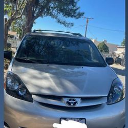 2005 Toyota Sienna