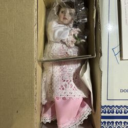 Vintage Dolls 
