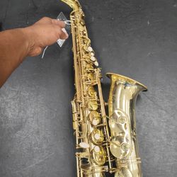 Saxophone $399 No U works Great 