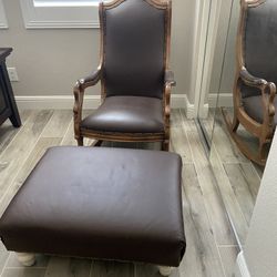 Leather Rockin Chair 