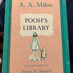 Vintage Winnie Pooh Collection 