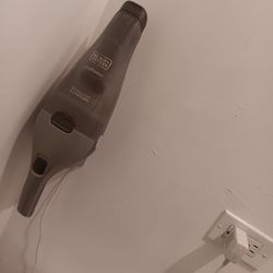 Black & Decker Vacuum