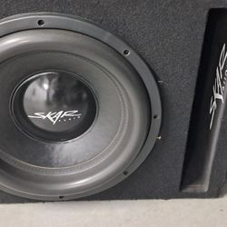 SKAR AUDIO SOUND SYSTEM + 4 Gauge AMPLIFIER Kit