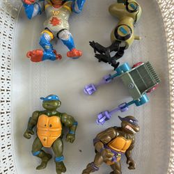 Vintage TMNT figures 