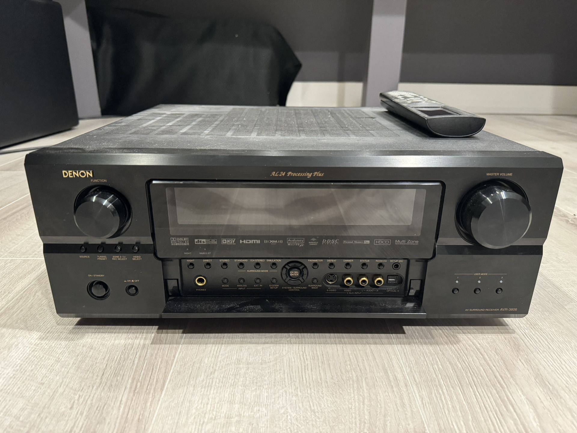 Denon AVR-3806 receiver 