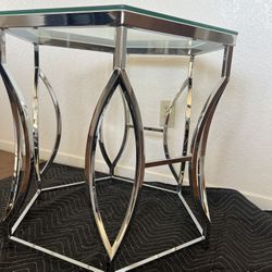 NEW DECOR SIDE TABLE