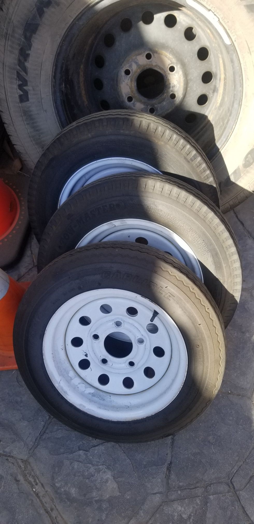 3x 12 inch Rims & Trailer tires 5 lugs Size (4.5 x 5)