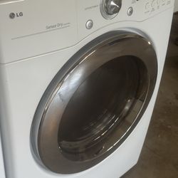 LG  washer and dryer like new must go