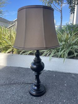 Elegant Table Lamp