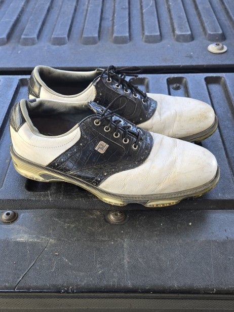 Men's Golf Shoes Size 9.5