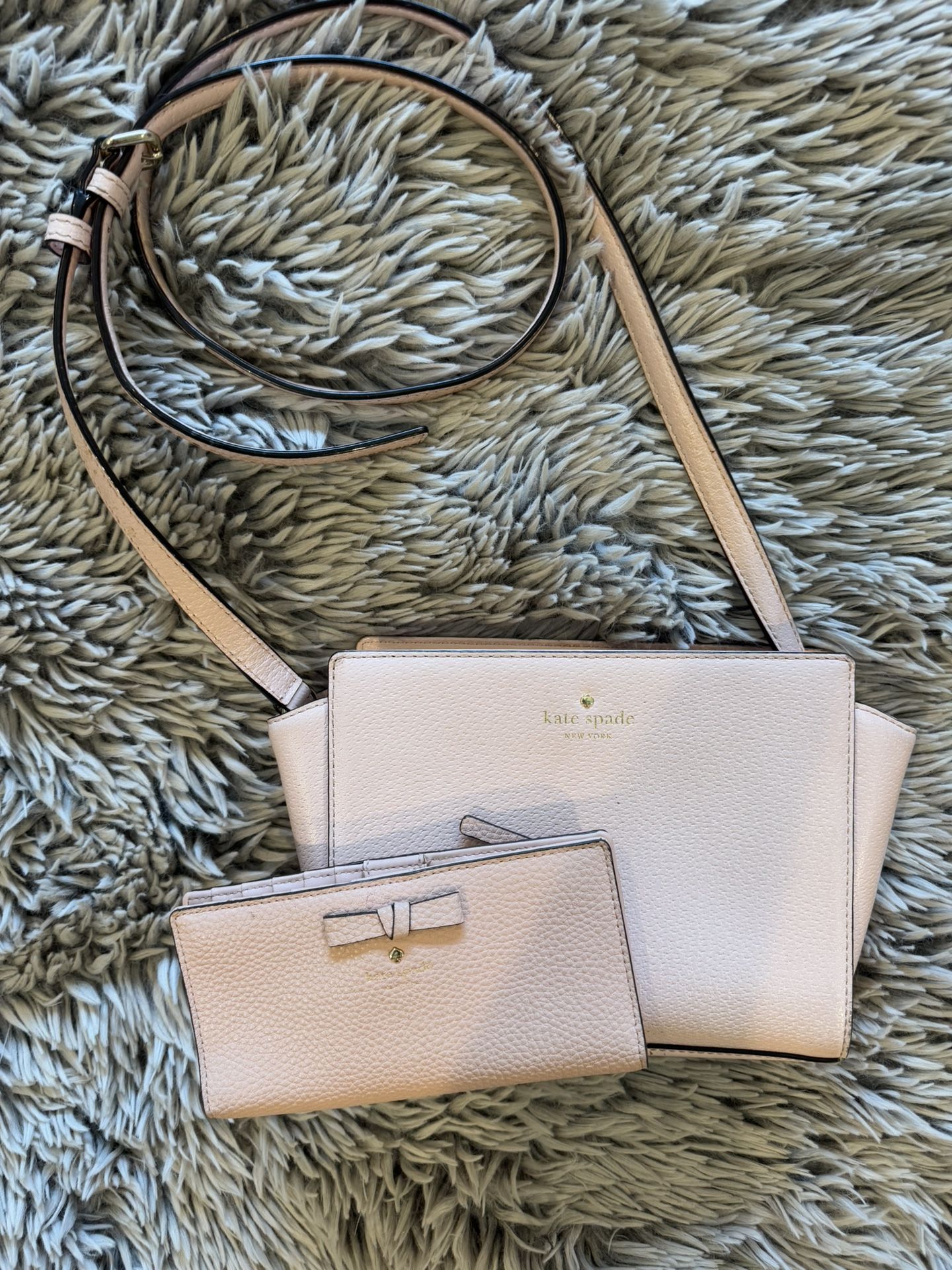 Kate Spade Purse & Wallet Set - (Pink)
