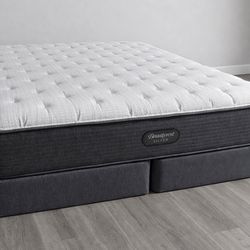 Beautyrest Cal king mattress and box springs California king Regular king bed Queen bed free delivery