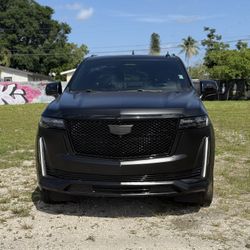 CADILLAC ESCALADE SUV 2021