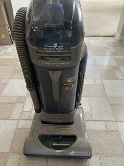 Hoover Wind Tunnel Bagless Vacuum 