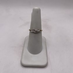 14kt Dual-Tone Gold Engagement Style Band w/ Dia Cut Design