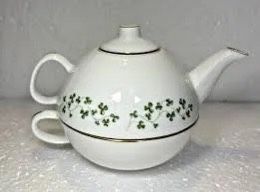 Royal TARA Fine Bone China Ireland Shamrock Individual 3pc Tea Set Teapot w/Cup