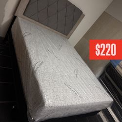 Queen Size Memory Foam Gel Mattress New