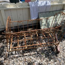 Antique Metal Collapsible Crib Shabby Chic Garden Day Bed Dog Cat