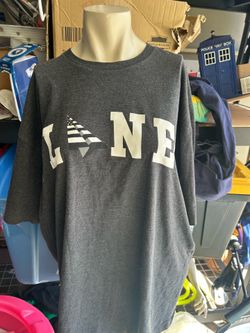Paper planes tshirt grey size xl as is condition