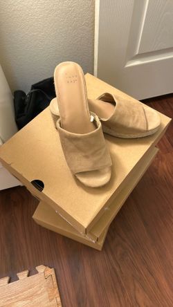 Size 7 Shoe