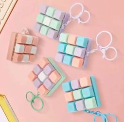 Keyboard Keychain fidget clicker