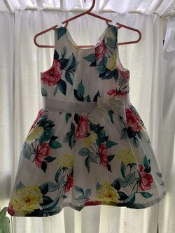 2T beautiful dress. Holiday dress