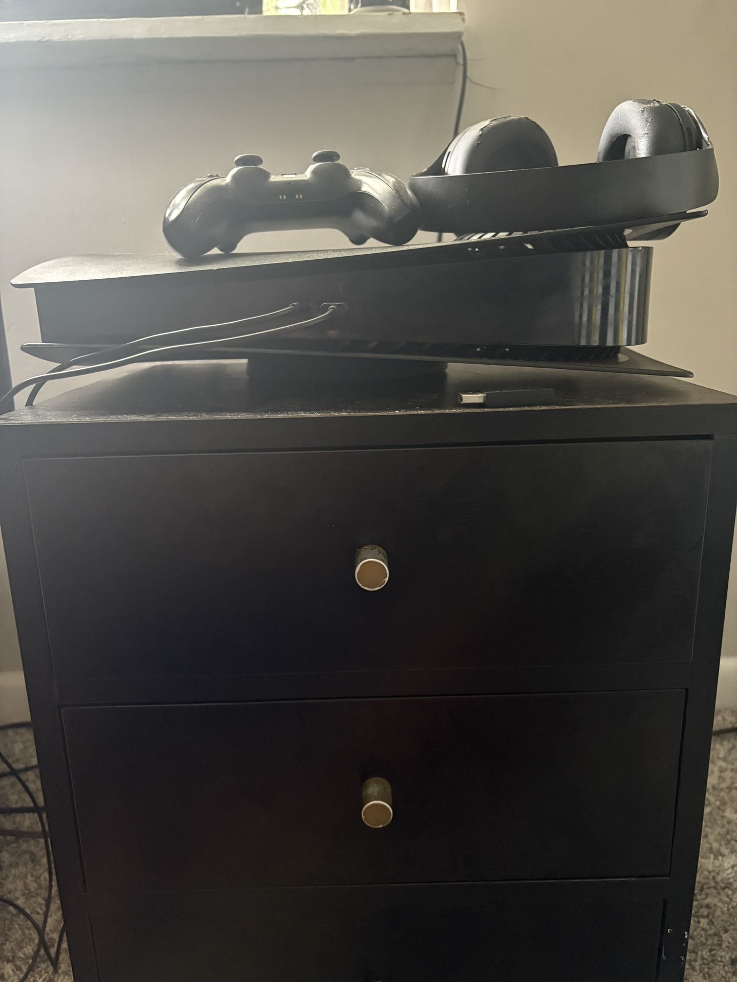 PS5 (Black) + Wireless Headset + Controller